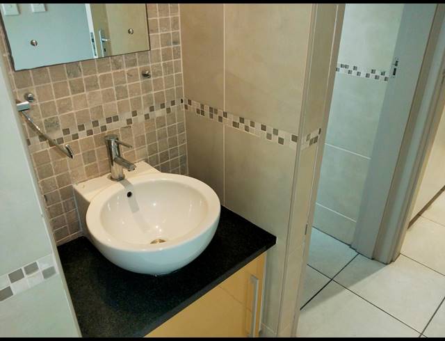 3 BEDROOM APARTMENT FOR SALE IN LAWRENCE ROCKS